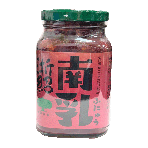 Giant Tree Salted Red Bean Curd Cubes in Heavy Brine  (300g/ bottle) 南乳